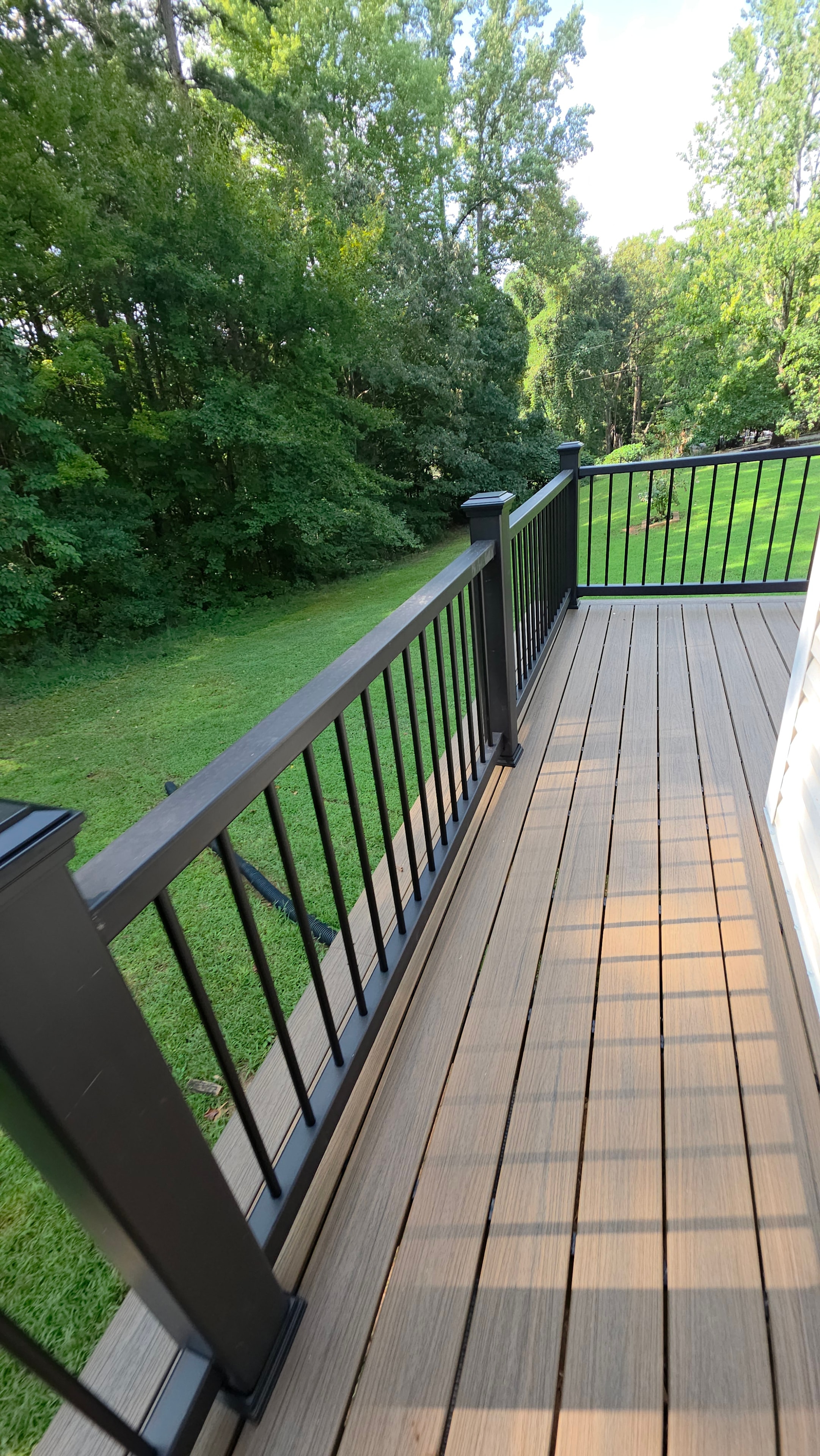 Composite Deck with Metal Railing